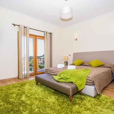 Vale Do Garrao Sleeps 14 Pool Air Con Wifi Quinta do Lago