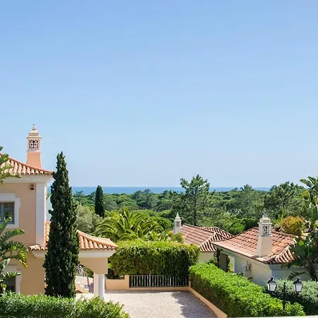Vale Do Garrao Sleeps 14 Pool Air Con Wifi Villa